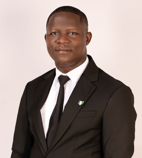 Portrait of Vincent Dania